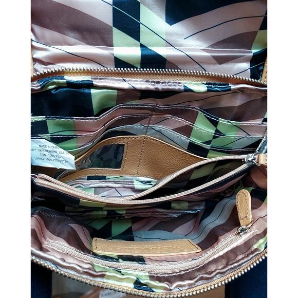 Tignanello Pebbled Leather Crossbody Purse Bag Handbag Storage Camel Tan Beige - Picture 7 of 7